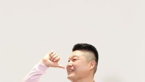‘아는형님’ 강호동 “새 방송 유행 적응 중… 옛날 사람이라고 무시도 당했다”