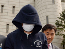 26세 청년의 ‘단독범행’에 초토화 된 정부서울청사
