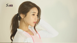 ‘S의 비결’ 레이싱 모델 김지나 “제 식단의 비결은 ‘쌈’이에요”