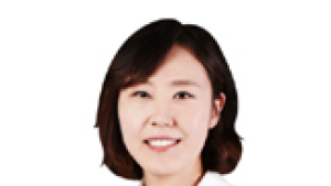 심해지는 머리냄새, 두피뾰루지… 혹시 지루성두피염?