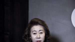 [쿠키인터뷰] 하기 싫은 건 안 하고 하고 싶은 것만 하는 윤여정… “멋진 것은 No,  재밌는 여자이고파”