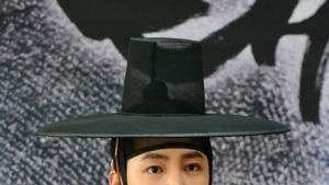 ‘대박’ 장근석 “살아있는 뱀·게 씹는 장면, 진짜 뱀 쓸줄 몰랐다… 당혹”