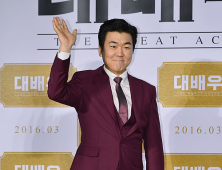 [쿠키영상] ‘음주운전’ 윤제문, 경찰 조사 중 과거 벌금형도 드러나...“대리비가 아깝더냐?”