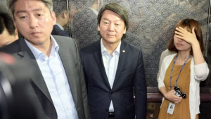 지지율 반등 시도 野 잠룡 안철수, 대권 행보 본격화