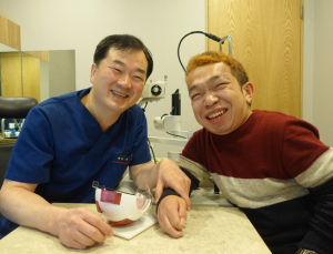 희귀질환 앓아 실명 위기, 20대 청년 빛 되찾다