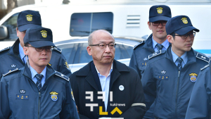 ‘삼성합병 찬성 의혹’ 문형표‧홍완선 재판 22일 마무리
