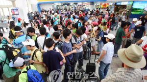 올여름 휴가철 신분증 없이 국내선 여객기 못탄다