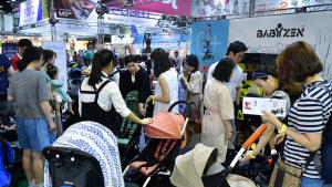 관람객들로 붐비는 '제19회 서울 베이비 키즈 페어'