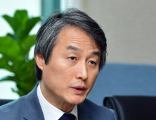 [차관에게 듣는다-안병옥 환경부 차관] “물관리 일원화, 일자리창출과 예산절감 두 마리 토끼 잡을 수 있어”