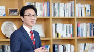 정두언 “MB, 대선 당락 뒤집힐 뻔한 일 있었다”