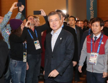 文대통령, 靑서 설연휴 마무리…대북 구상론은 '시기상조'