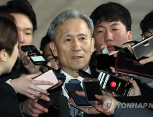檢 ‘피의자’ 김관진 재소환…軍 댓글수사 축소 지시 의혹