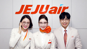 제주항공, 객실승무원 안경착용·네일아트 허용한다