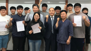 ‘장밋빛 미래 곤충을 잡아라’..경남과기대 ‘곤충창업경진대회’ 열어