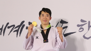 ‘부상 투혼’ 김흥교 사범, 한마당 종합격파 종목 첫 우승