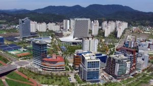 경상남도 “진주 혁신도시 일대 항공부품·소재산업 클러스터 육성”