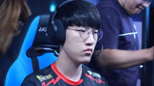 [롤챔스] 그리핀, 리그 선두 자리 탈환…bbq에 2-0 완승