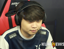 [롤챔스] 킹존, SKT에 2-0 완승…5연승으로 정규 시즌 피날레