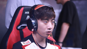 [롤챔스] MVP전 앞두고 컨디션 체크 중인 kt ‘스코어’ 고동빈