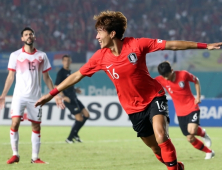 ‘황의조가 떴다’ 한국, 바레인 6-0 대파