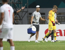 조현우, 큰 부상 피했지만… 우즈벡전 불투명
