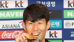 손흥민 “평생 볼 후배들, 언제든 연락하라고 했다”