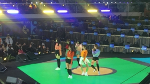 에픽게임즈 코리아 “설현의 빠른 쾌유 기원”