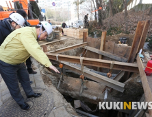 백군기 용인시장, 온수관 보수공사 현장 방문
