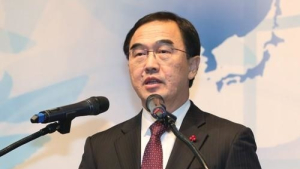 조명균 통일부 장관 “남북고위급회담 개최 여부 검토”