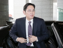 이재용, 설 연휴 중국 출장 나서··· 
