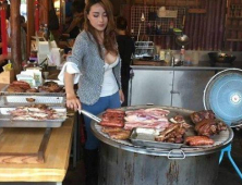 '대만 고깃집 미녀' 알고 보니 아버지 가게 서빙 돕던 모델 루오 얀