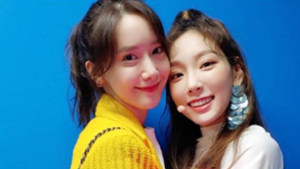 윤아-태연, 콘서트 인증샷… 