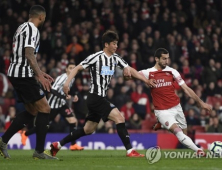 아스널, 뉴캐슬 2-0 꺾고 리그 3위... 기성용 23분 분전