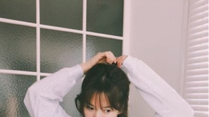 송혜교, 왕가위 감독 영화제작사와 계약 체결 