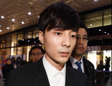 '로이킴숲' '박유천 벚꽃길' 존폐논란…