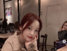 구하라 근활 공개… 버건디 메이크업으로 성숙 매력↑