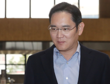 이재용 행보? 日언론 “일본밖 공장서 소재출하 요청할 듯” 전망