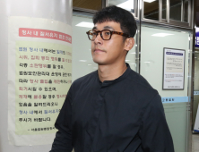 ‘필로폰·코카인 투약’ 정석원, 2심서도 집행유예 “상습적이지 않아”