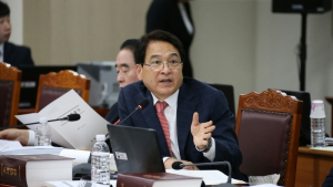 심재철 “조달청, 퇴직자 이직단체 일감몰아줘…관피아 풍조 개선돼야”