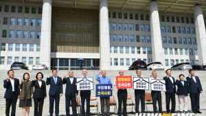 NO조국‧NO손학규…제1‧2야당의 퇴진 총력전 [여의도요지경]
