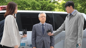 'KT 부정채용 혐의' 이석채 