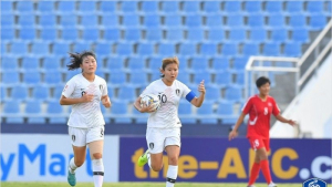 U-19 여자축구, 남북대결 1-3 패배로 결승진출 실패