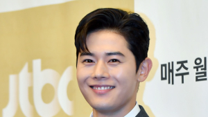 김동준 ' '인턴에서 비서로'