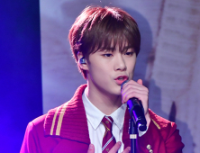 아스트로 문빈, 건강상 이유로 활동 일시 중단