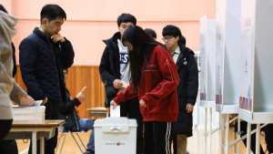 경남도선관위, 수능 마친 고3 대상 ‘새내기 유권자 연수’