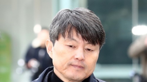 '뇌물수수 혐의' 유재수 전 부시장 구속