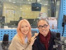 ‘최파타’ 강신일·이유영 인증샷 공개 “엘사·라이언 닮았어요”