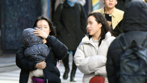 서울은 낮에도 영하권 추위