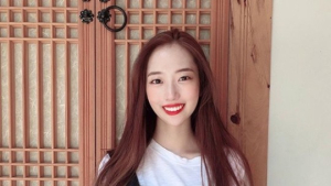 신민아 母 “민아 쓰러져 응급실 이송..악플·추측 자제 부탁” 