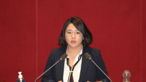 “저는 임차인입니다” 용혜인, 윤희숙과 무엇이 달랐나